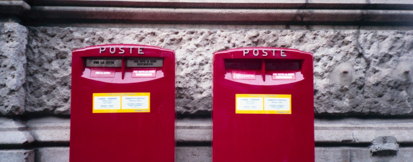 Poste Italiane seleziona Portalettere