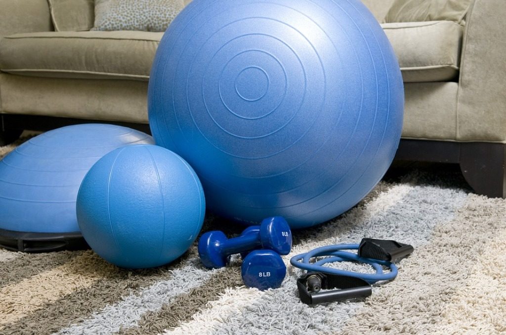 palle e pesi per allenamento. Come diventare un personal trainer
