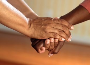 OSS e ASA: prendersi cura delle persone in difficoltà