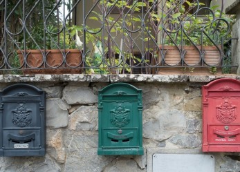 Nuove divise dei portalettere: un contest di Poste Italiane