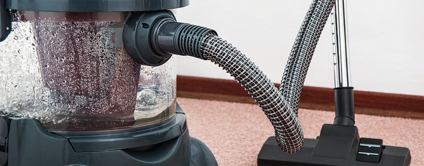 Corso gratuito per operatore pulizie industriali