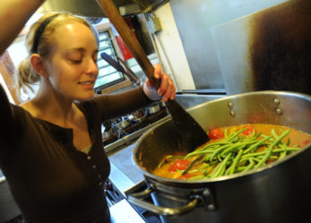 12 settimane tra turismo e ristorazione in Repubblica Ceca, Irlanda o Spagna