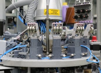 Formazione gratuita per tecnici per la gestione di macchine di produzione calze