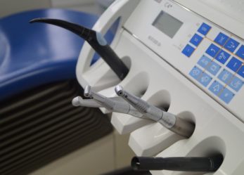 Corsi di aggiornamento obbligatorio per assistenti di studio odontoiatrico