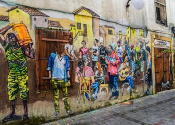 Rifletti sui temi della pace, dei diritti, della solidarietà, dell’accoglienza con una sceneggiatura