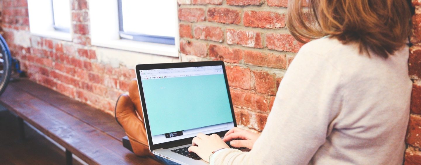 Passione per il giornalismo? Change the future cerca 20 redattori tirocinanti