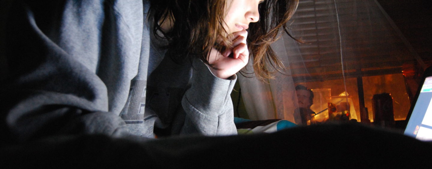 Difenditi dalle fake news