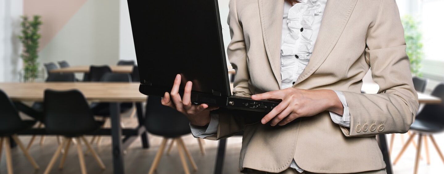 Colloquio di selezione on line: impara a gestirlo