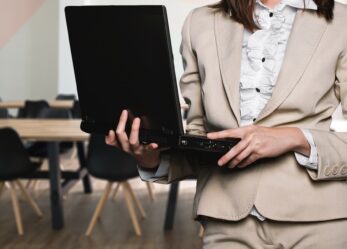 Colloquio di selezione on line: impara a gestirlo