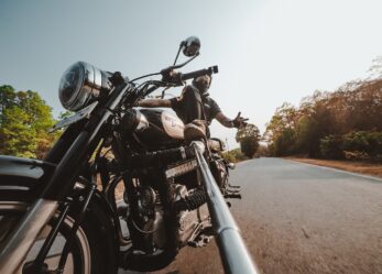 Influencer per un giorno con il tuo video messaggio sulla sicurezza stradale