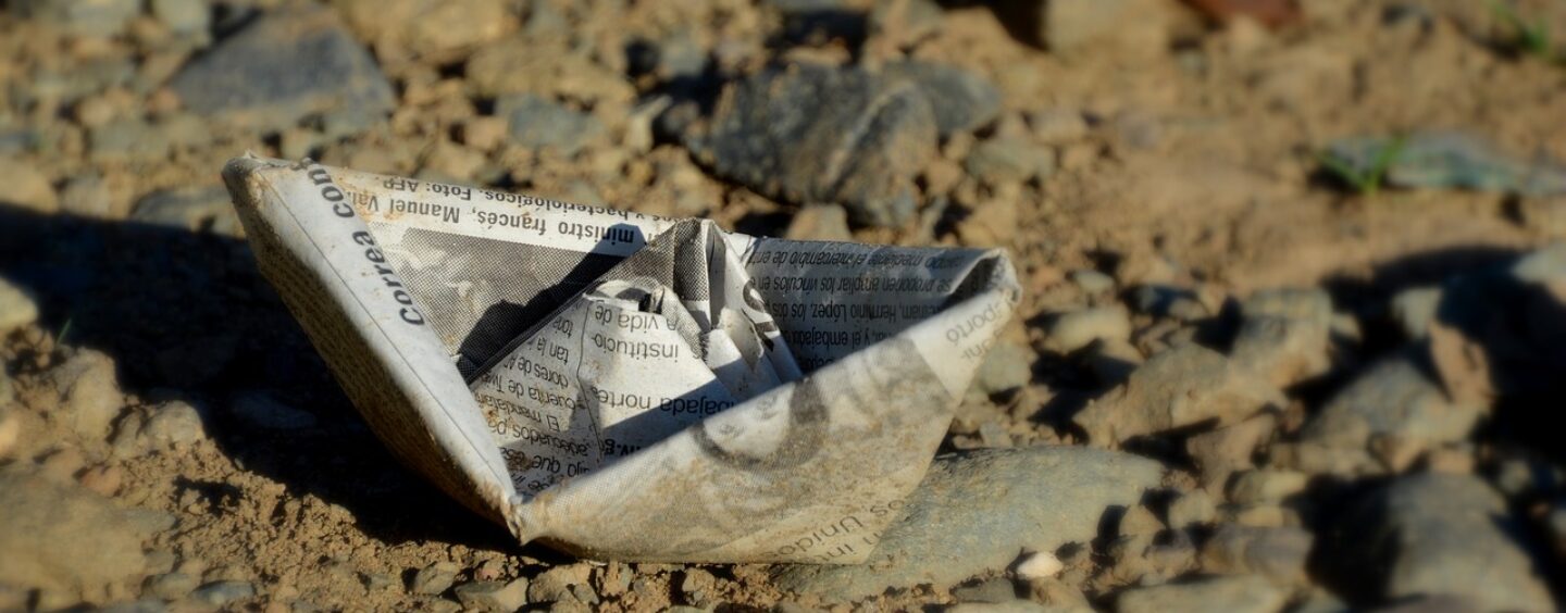 Penne e video sconosciuti: 2 concorsi per le scuole