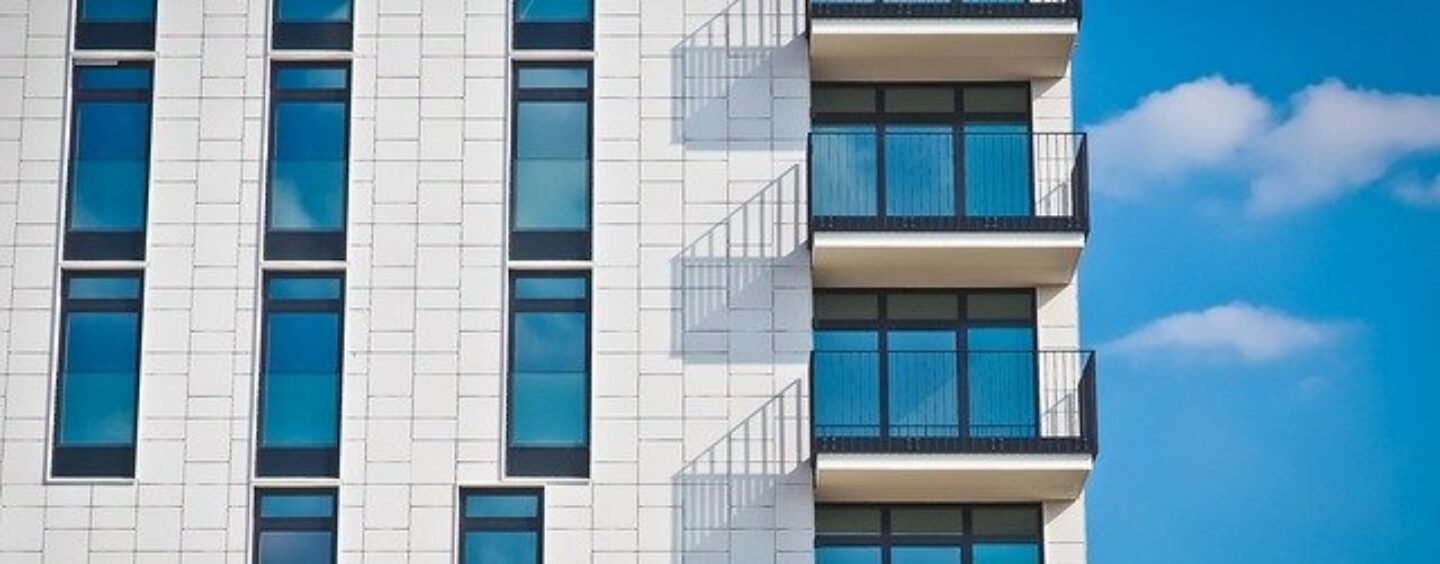 Opportunità di lavoro: venditori serramenti, posatori serramenti, impiegato tecnico