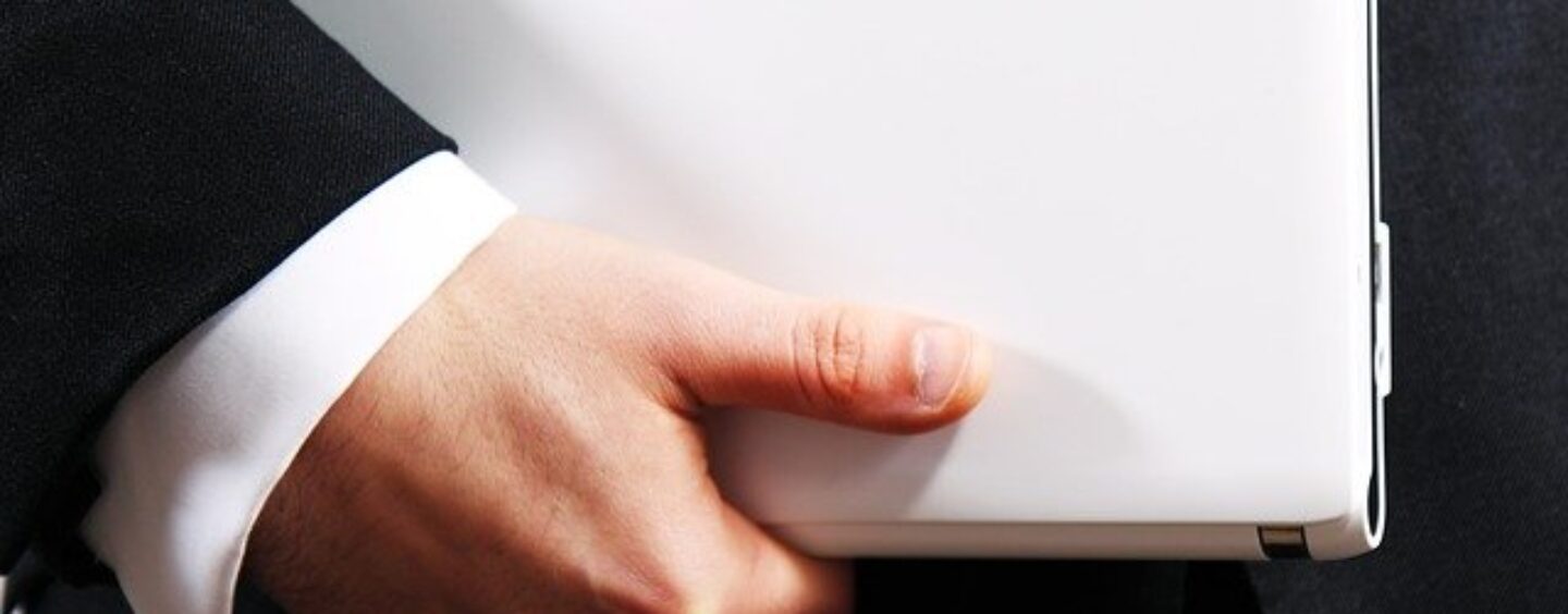 Opportunità di lavoro: apprendista impiegato ufficio vendite