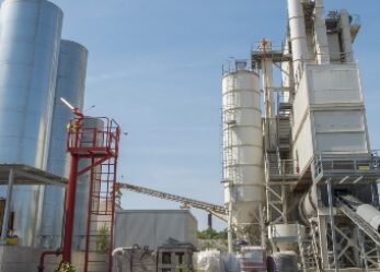 Opportunità di lavoro: ingegneri, geometra, escavatorista