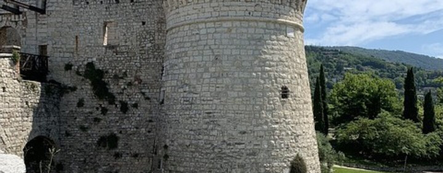 Cinquanta tirocinanti per il Comune di Brescia