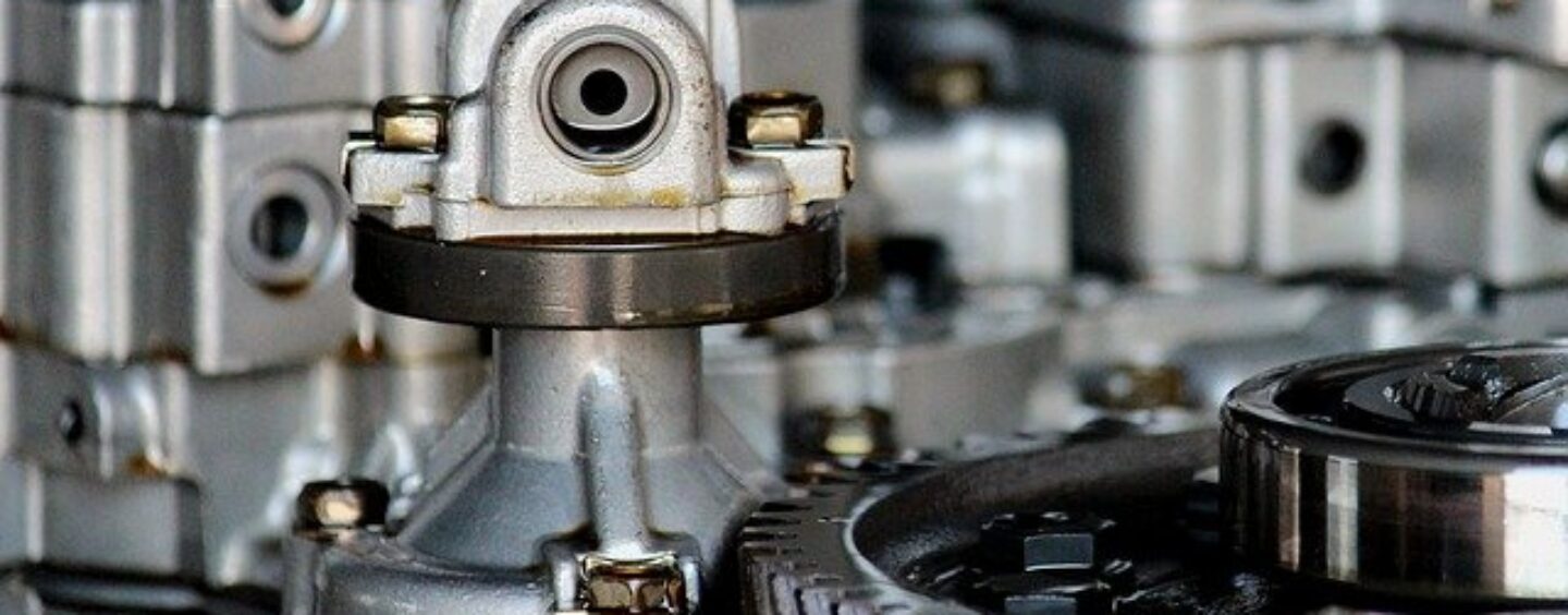 Opportunità di lavoro: riparatori di veicoli a motore