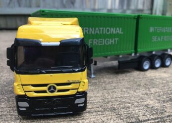 Opportunità di lavoro: autista con patente CE