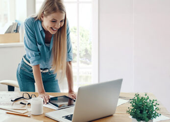 Corsi di formazione gratuiti nei settori hi-tech, vendite, alberghiero e ristorazione