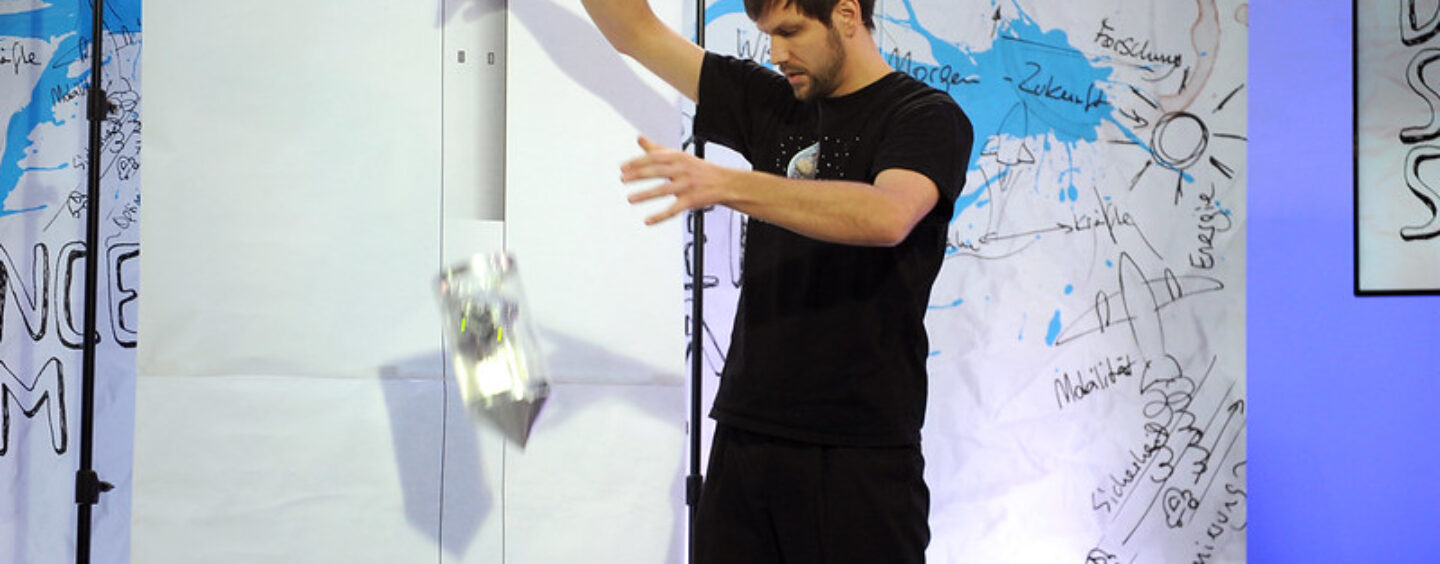 Tirocinio presso il Deutsches Zentrum für Luft- und Raumfahrt di Amburgo