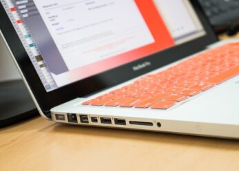 Corso on line gratuito di back office commerciale con inglese