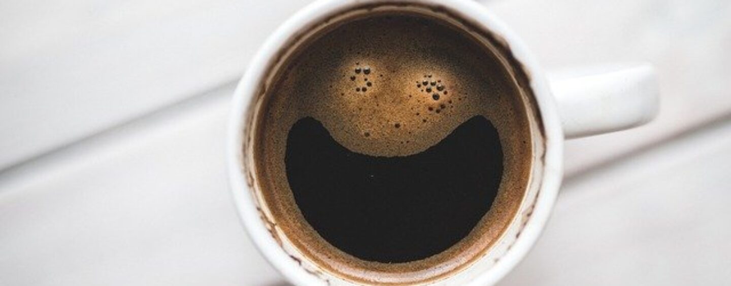 Disegna tovagliolini da caffè e vinci un premio in denaro