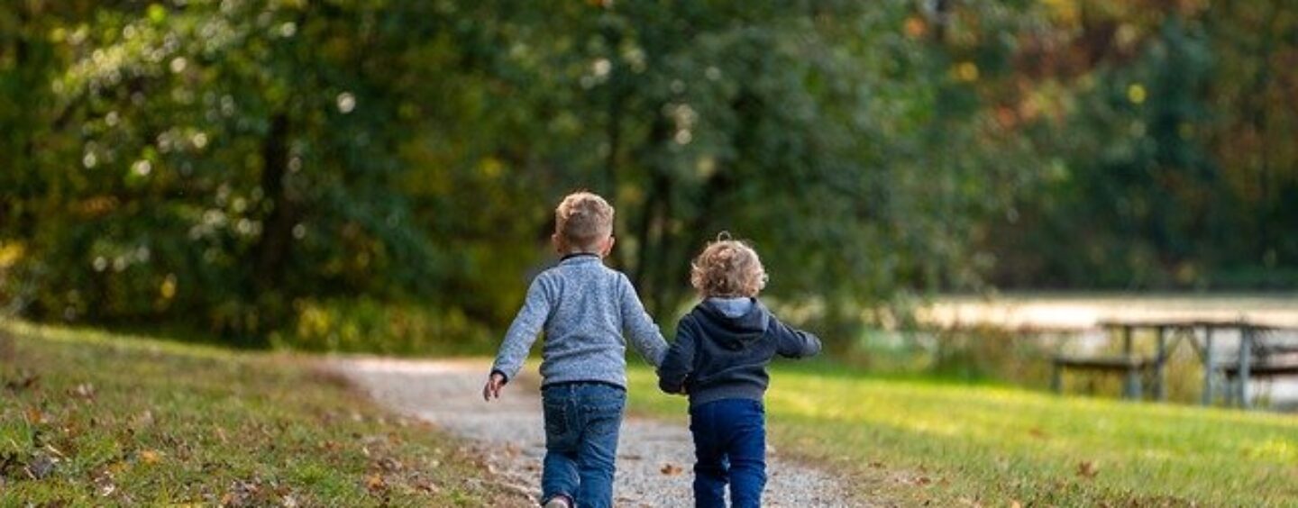 Opportunità di lavoro in negozio di abbigliamento per bambini