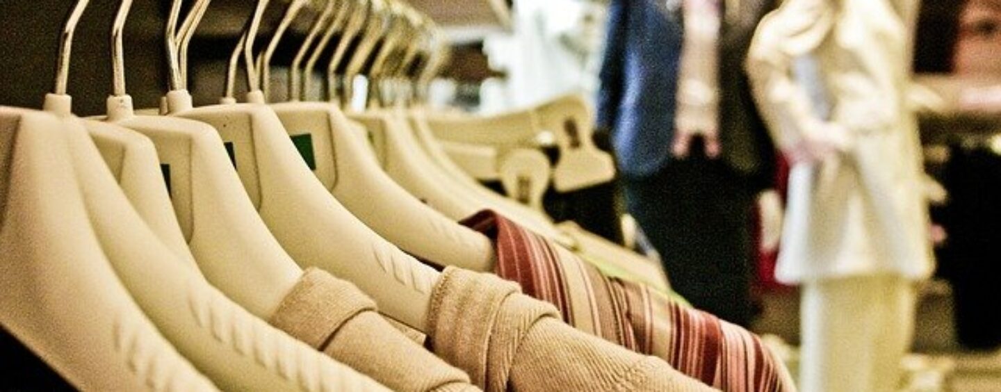 Addetti alla vendita qualificati per negozio di abbigliamento