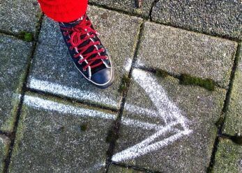 Opportunità di lavoro: addetti alle vendite in negozio di scarpe sportive