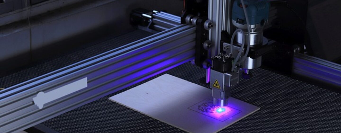 Corso gratuito: conduzione di macchine utensili CNC