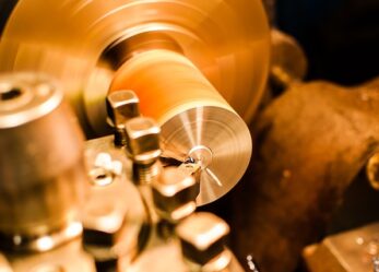 Operatore macchine CNC: un corso gratuito