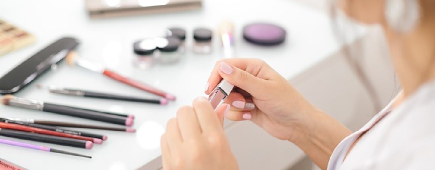 Opportunità di lavoro: beauty advisor in profumeria