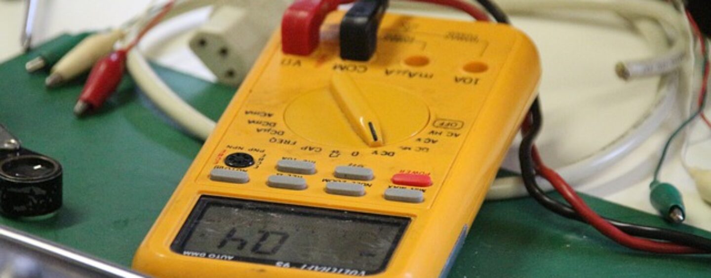 Corso gratuito per addetto agli impianti elettrici a Castel Mella