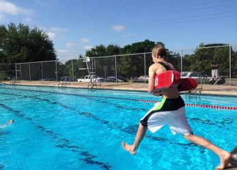 Hai il brevetto di assistente bagnante? C’è un posto di lavoro per te!