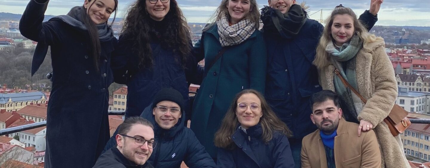 Per una società democratica e aperta