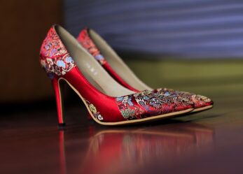 Addetti alle vendite in negozio di calzature