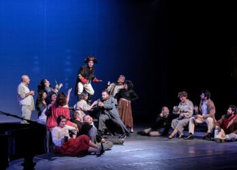 Un tecnico audio-luci e logistica spazio