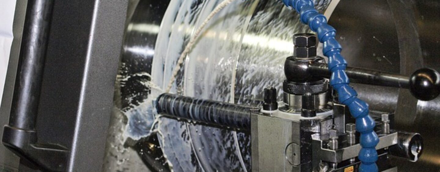 Corso gratuito su macchine utensili tradizionali