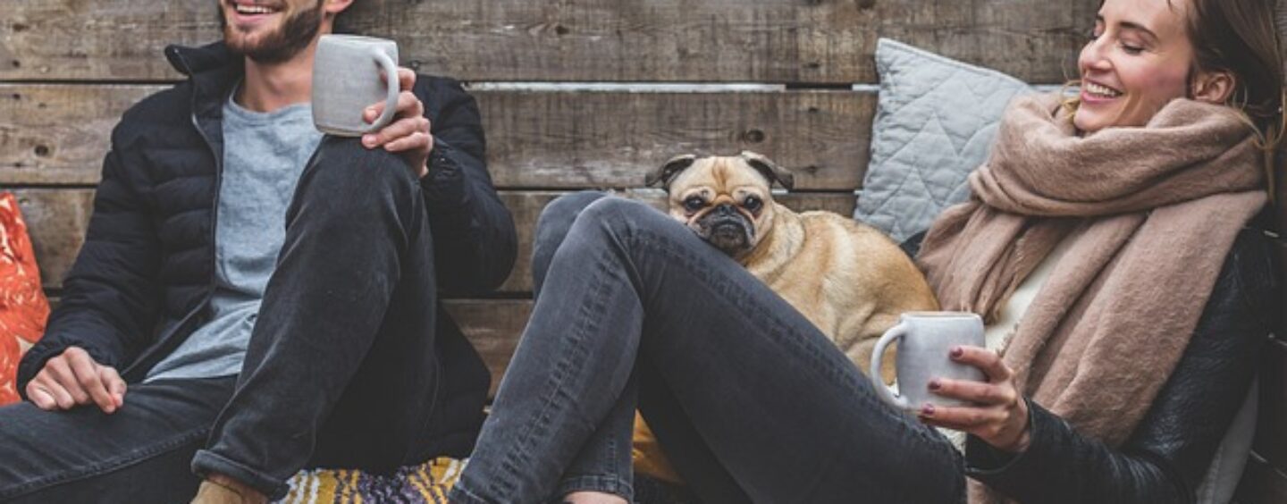 Addetti alla vendita per nuovo negozio di abbigliamento