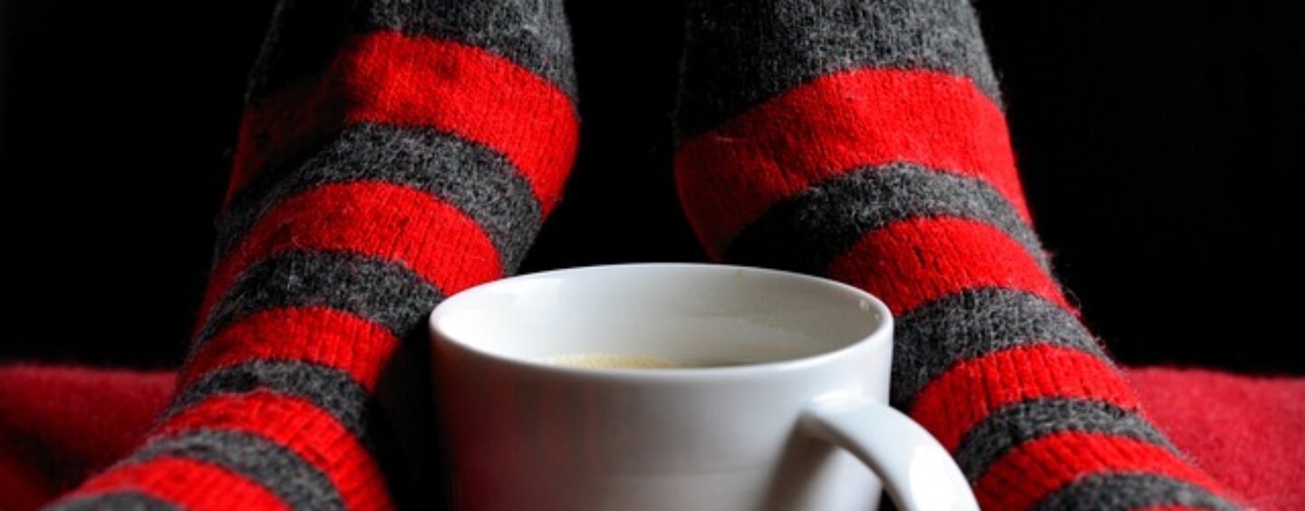 Assistente alle vendite in negozio di abbigliamento intimo