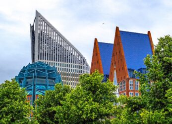 Tirocinio per l’interazione di affari umanitari e tecnologia