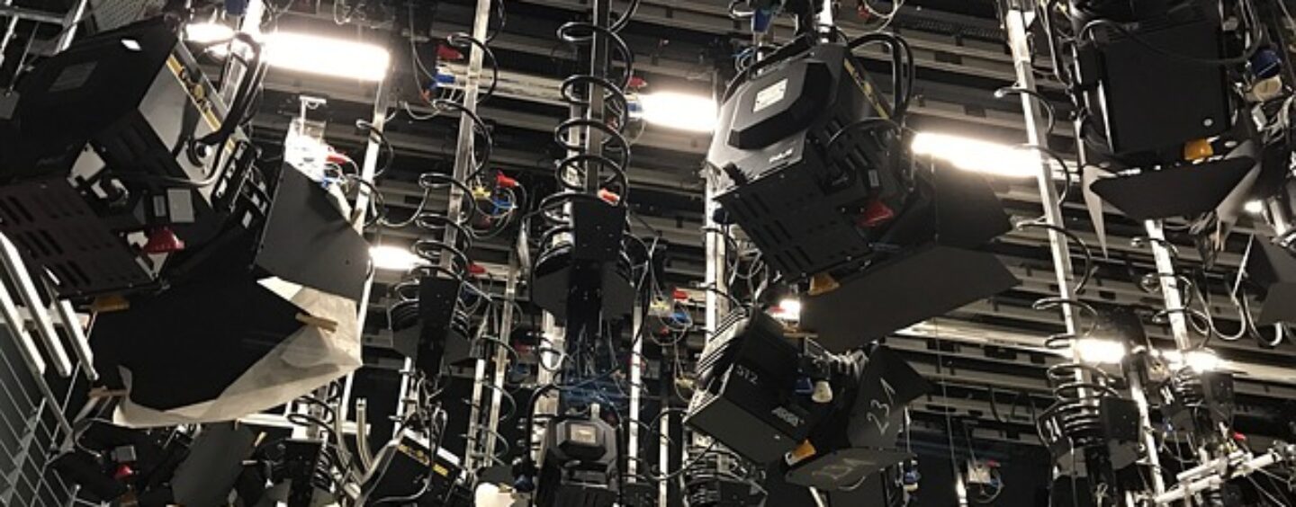 Figurante nei programmi televisivi