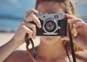 Una stagione come fotografo o addetto alla boutique in villaggi turisti e resort