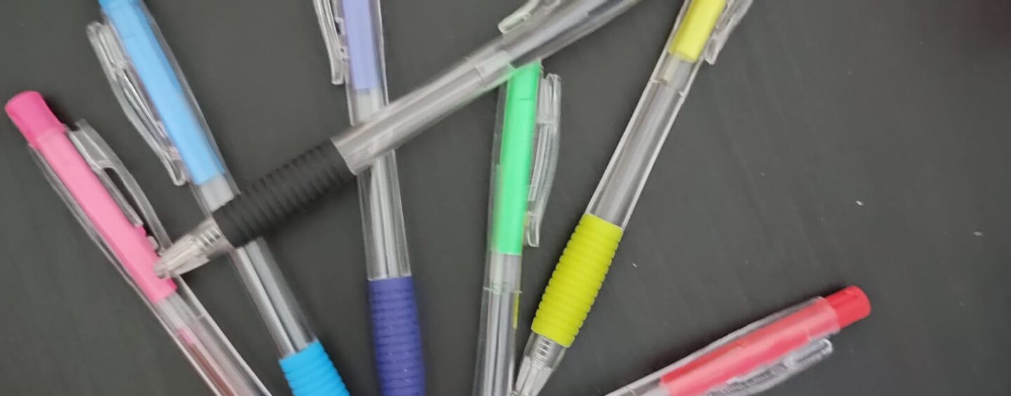 Un cassiere per una cartoleria