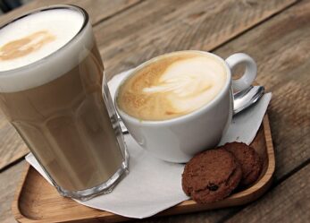 Barista in una catena di torrefazione