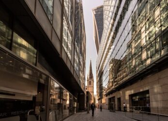 Un corso gratuito di business English