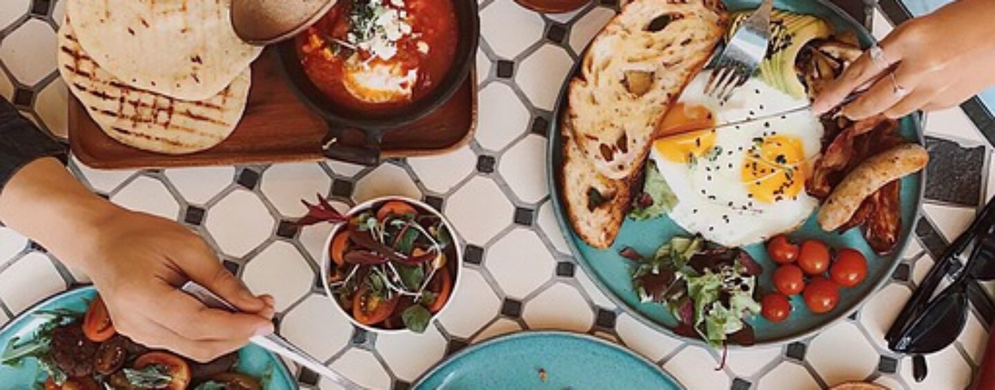 Varie figure per una catena ristorativa