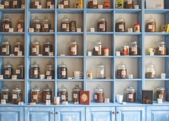 Addetto riempimento scaffali