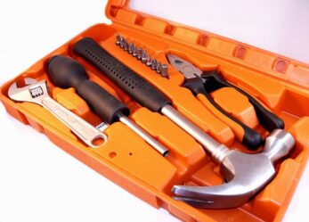 Addetti alla cassa in gdo fai da te