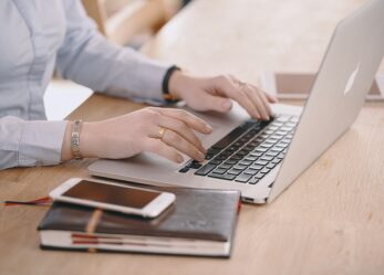 Un responsabile della comunicazione