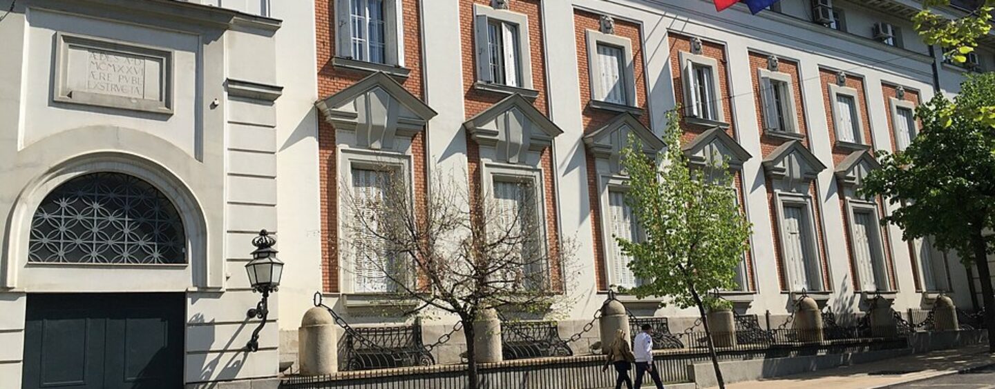 Entra nella rete diplomatica italiana all’estero